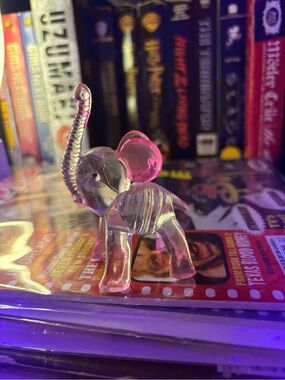 Vintage 1970s Lucite "Crystallite Pets" Elephant Figurine.